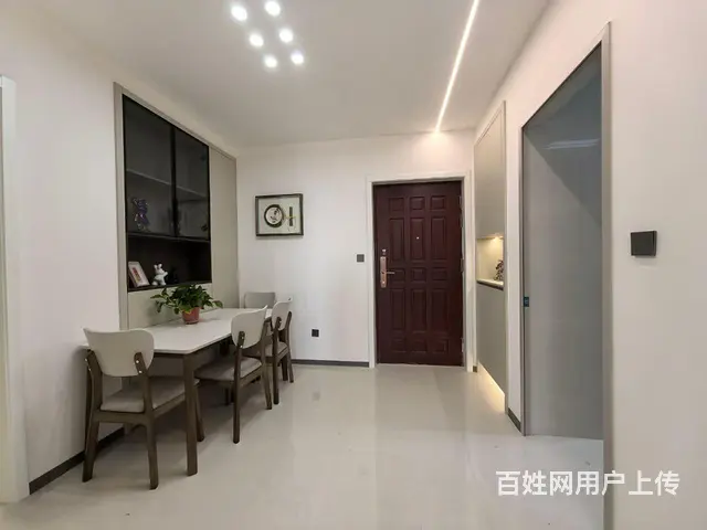 映湖路小学附近 和兴南郡名城 25楼精装修 - 图片 2
