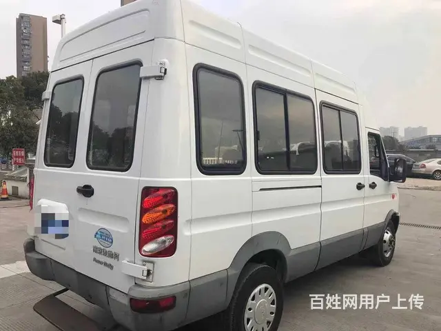 依维柯长轴高顶6坐国5排放支持分期包过户 - 图片 10