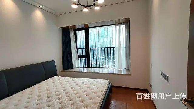 横琴口岸 华发广场 悦琴湾豪华装修四房 家电齐全 拎包入住 - 图片 4
