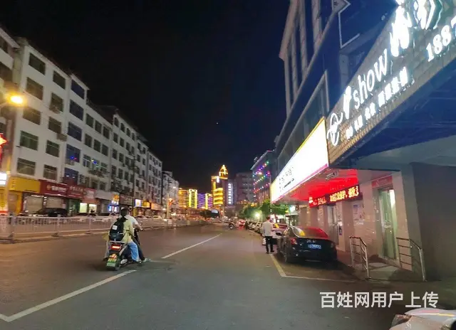 (麦子邦免费找店)白凤大道旺铺,接手直接使用,无需装修改装! - 图片 1