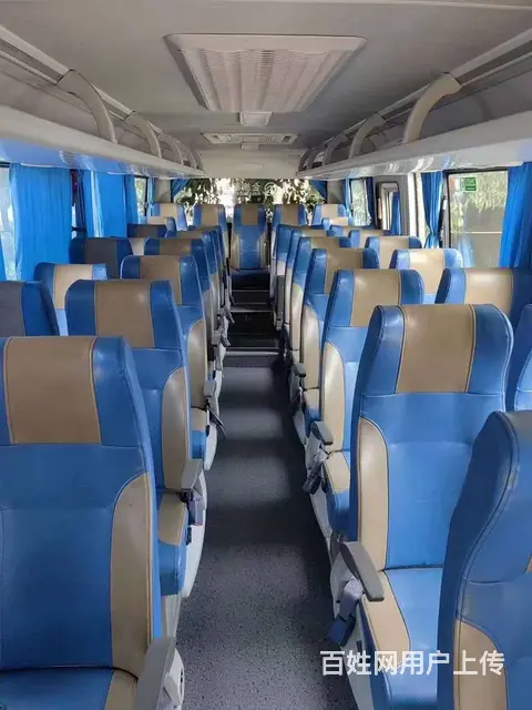 2020年10月 国五38座四缸金旅6887客车 - 图片 4