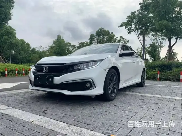 本田 思域 2017款 1.0T 无级 180TURBO 舒 - 图片 3