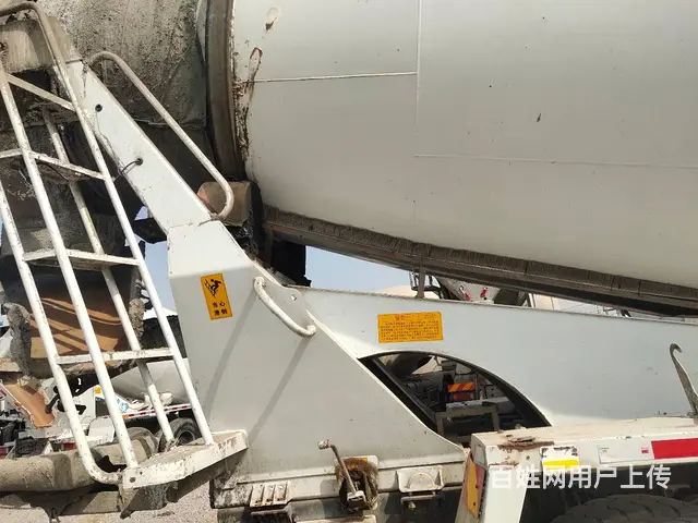 锦州出售18年豪沃国五大20方搅拌车 原装原版 - 图片 7