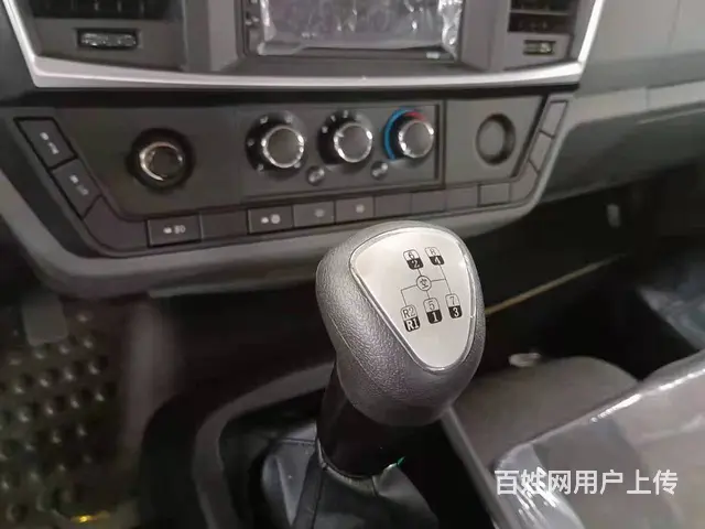 台州挖机平板运输车厂家直销年底清库存可按揭 - 图片 8
