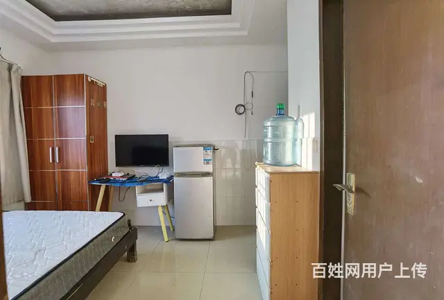 拱北关口迎宾广场电梯精装大公寓出租，租价1600。近关口 - 图片 4