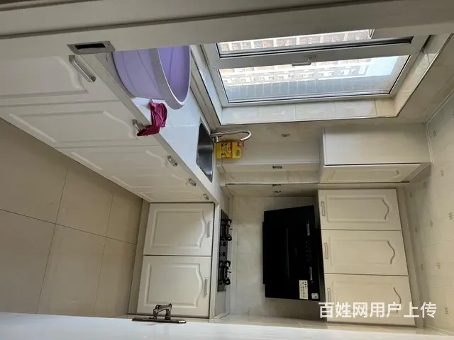 封闭电梯精装一室一厅出租 - 图片 2