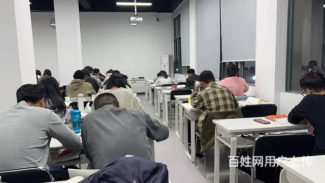 凤庆公考培训 - 图片 1
