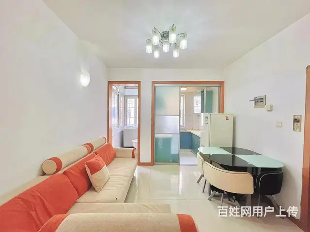 实拍房源 三香路附二医 彩虹新村 精装大三房 二楼 押一付一 - 图片 1