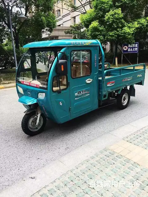 急转，9成新2米的鑫珂半封闭式电动三轮车 - 图片 1