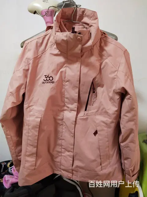 衣服 - 图片 1