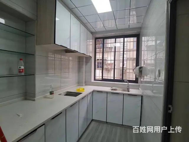 中山南路爱民路附近有房出租 普通住宅1厅 中等装修 - 图片 2