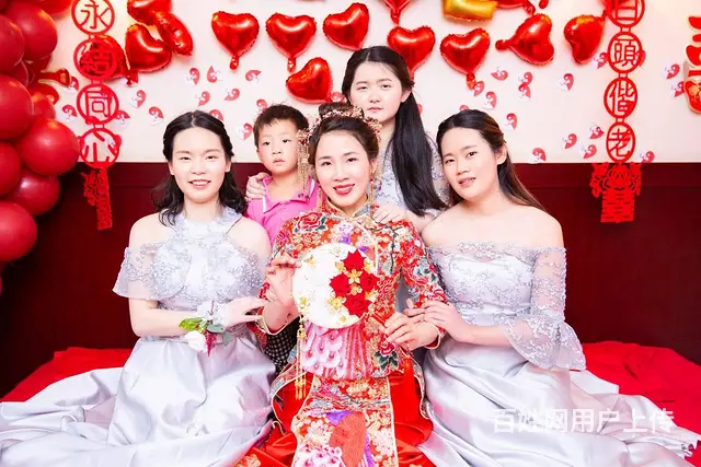 昆明结婚早上秀禾服，下午白色婚纱户外婚礼化妆 - 图片 5