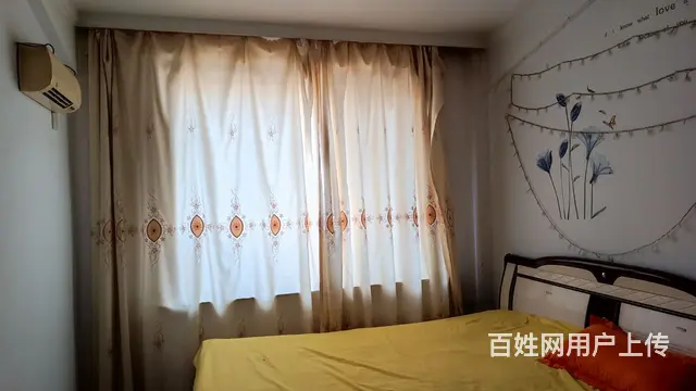 老刘田螺对面 - 图片