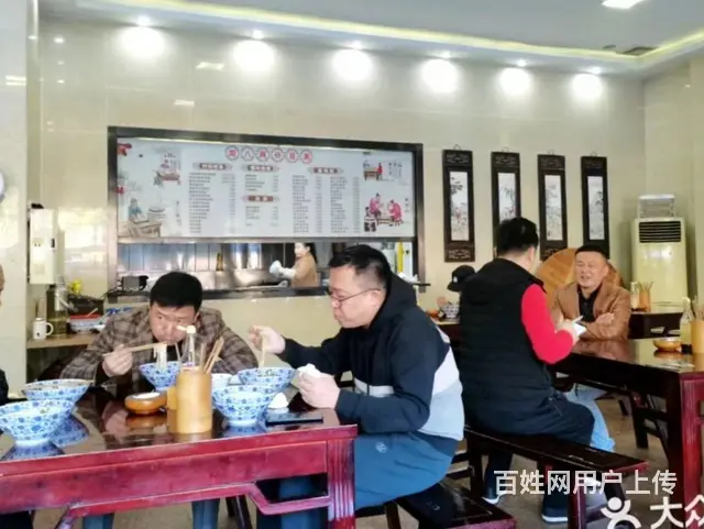 （老板本人）星沙汽车站 八医院餐馆粉面店转让或整栋出租 - 图片 4