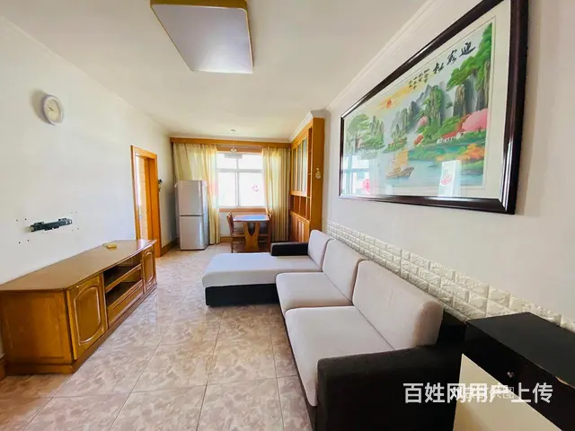 皇冠中区 四楼，带外开门草厦 - 图片 2