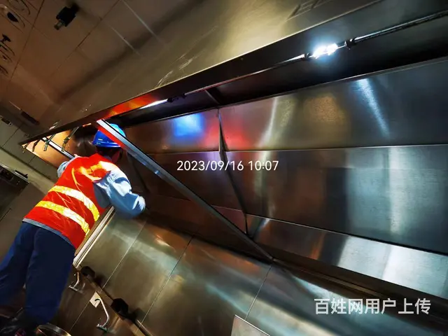昆山花桥会所排烟罩油烟管道风机净化器清洗 - 图片 7