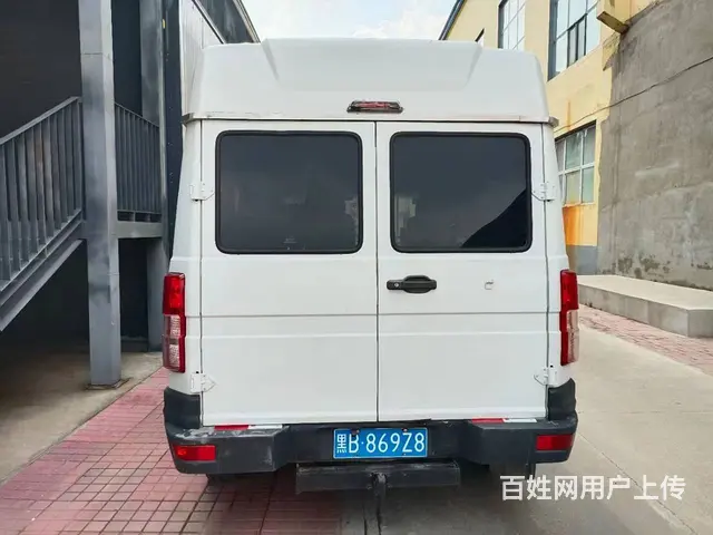 11年6月依维柯，七座，柴油2.5T - 图片 5