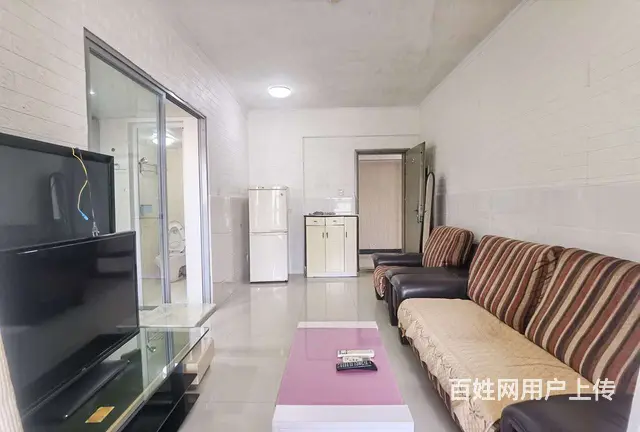 拱北关口和华国际公寓电梯精装一房一厅出租，租价2000。近关 - 图片 4
