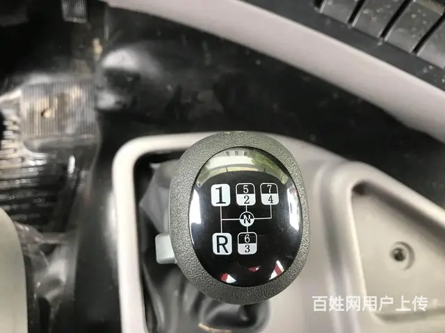 东风天龙前四后八平板车 拉40吨以内挖机运输车 - 图片 9