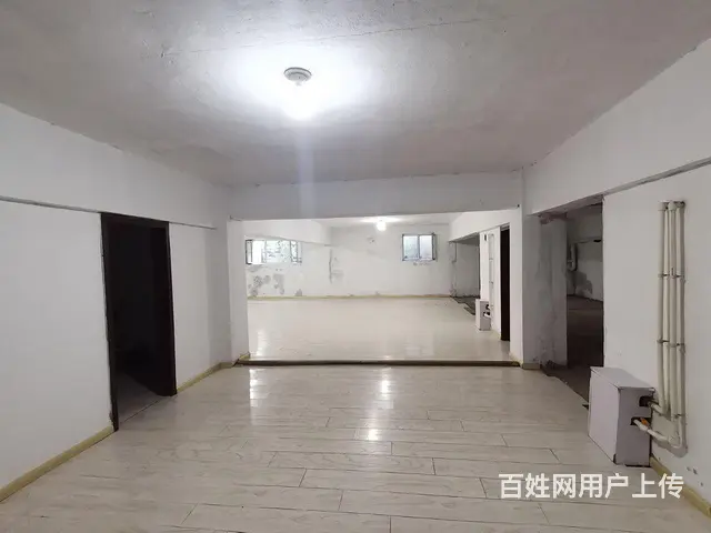 一楼二楼带地下室，每层200平方，共三层 - 图片 9