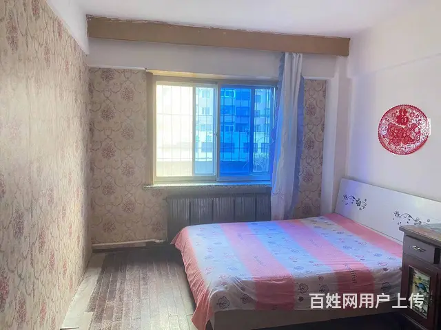 近中街恒隆广场，中国黄金旁 500元/月，女生合租，包WiF - 图片 3