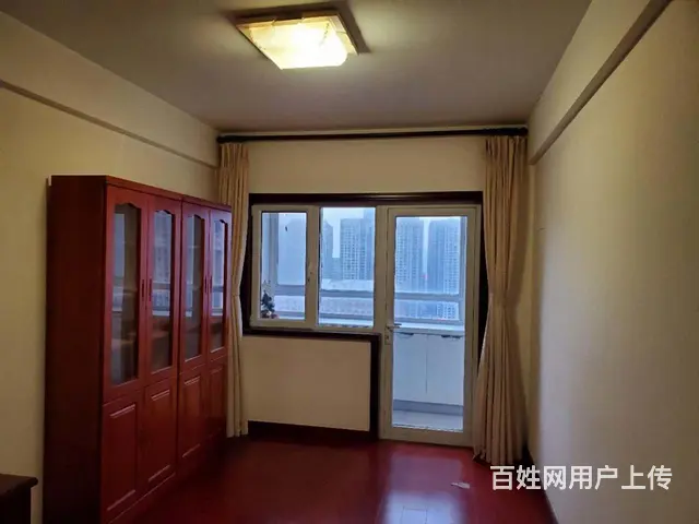 万达广场二中附近山海云天精装三室二厅二卫南北通透带车位出租 - 图片 5