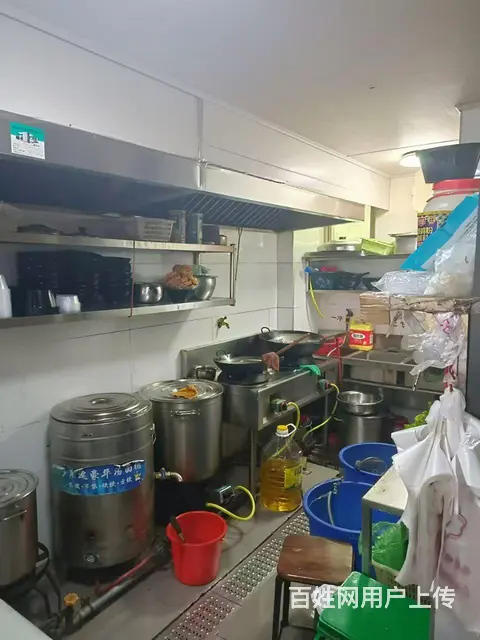 急出售金山金详路37平方店面售210万 - 图片 4