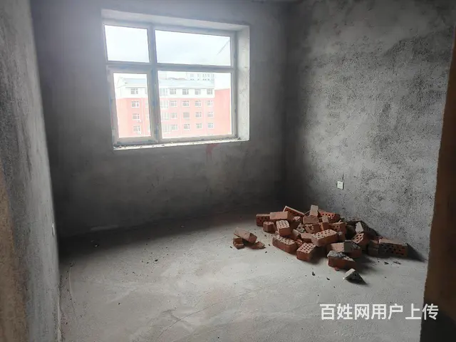 低售跃进小学对面步梯5楼80平13.8万 - 图片 7