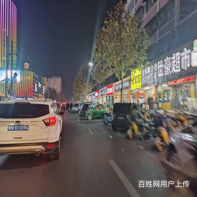4966华夏路与雪苑路交叉口东临街奶茶店整体转让 - 图片 1
