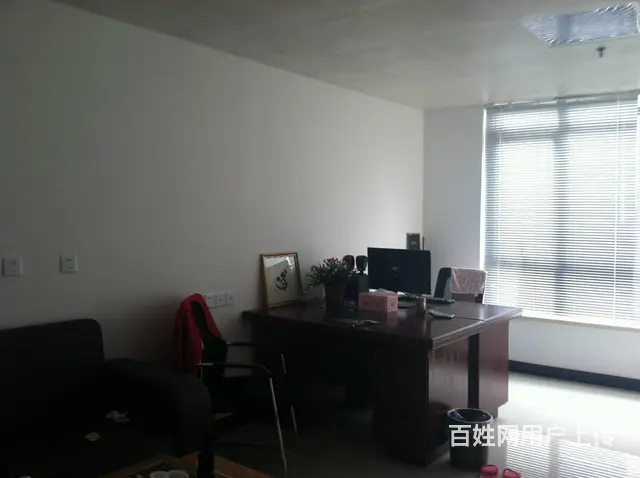 【搞定了！】万家灯火23号商务楼办公直租 - 图片 1