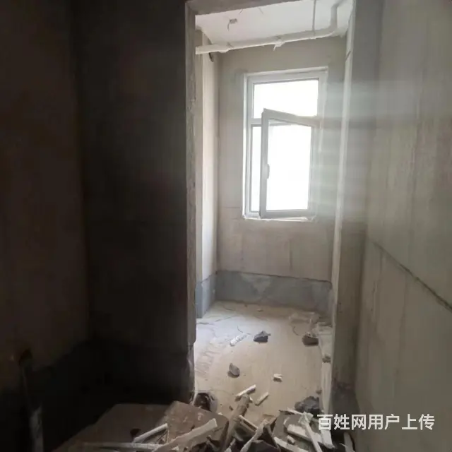 凤栖台15楼 一期现房 四室两厅 南北通透 - 图片 8