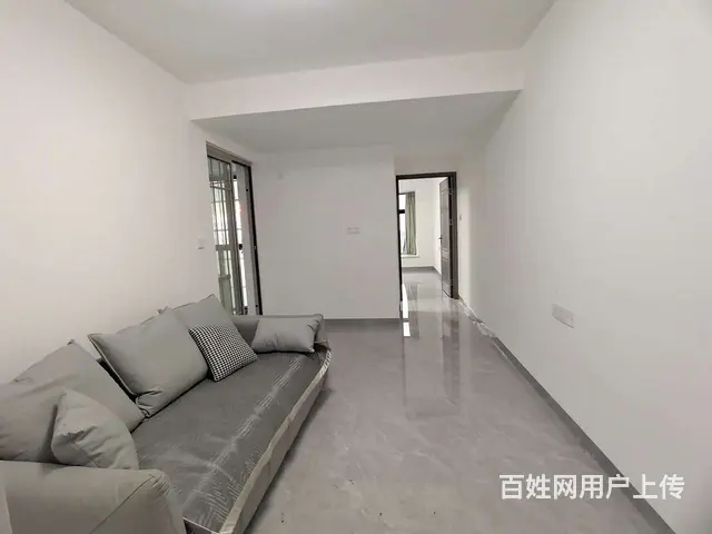 御景山旁 新天地大厦  全新1房1厅 家电齐全 拎包入住 - 图片 1