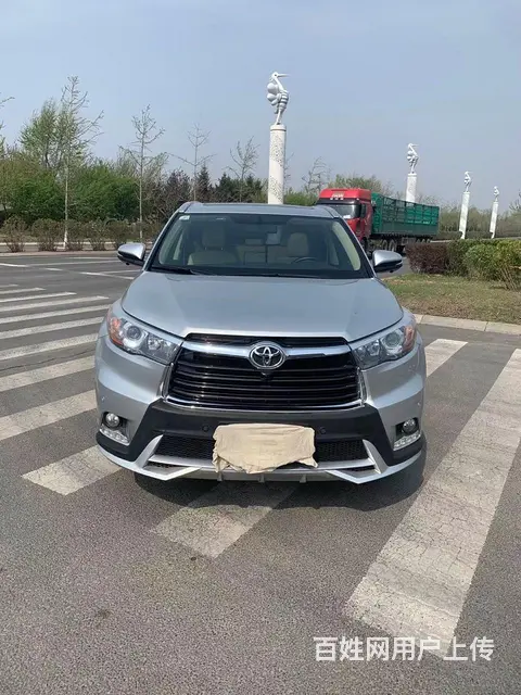 丰田 汉兰达 2017款 2.0T 手自一体 四驱豪华版7座 - 图片 1