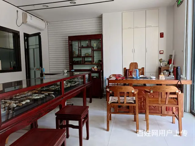 现成的玉器店，两层设施齐全! - 图片 2