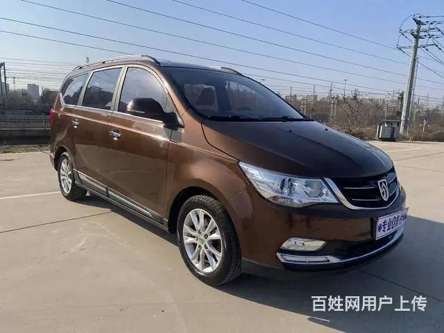 宝骏730 2017款 1.8 序列变速 尊享型7座 - 图片 3