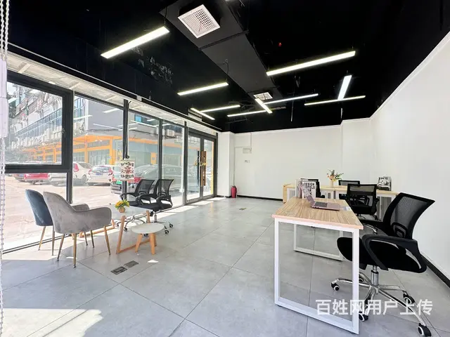 荔湾办公室租赁|55平办公室|一楼落地窗|光线好|办公舒适 - 图片 1