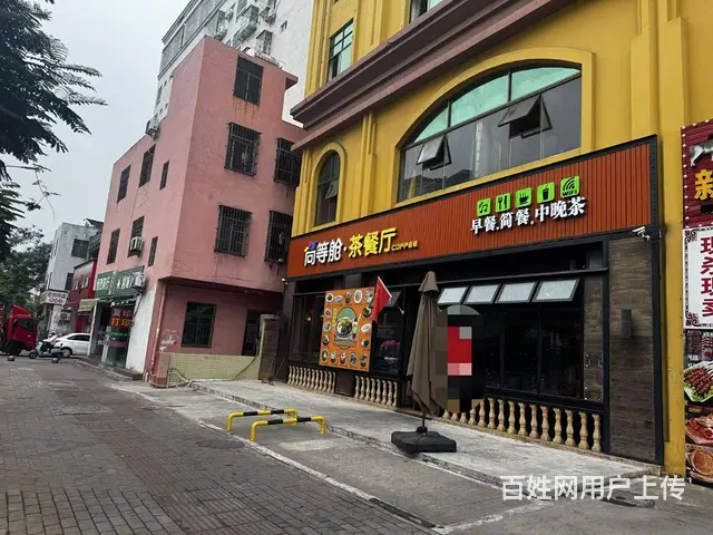 （51旺铺推荐）琼山区兴丹路210平茶餐厅带70平外摆转让 - 图片 12
