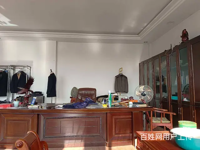 董浜独门独院6000平，可分租，有办公宿舍食堂配套，场地大。 - 图片 2