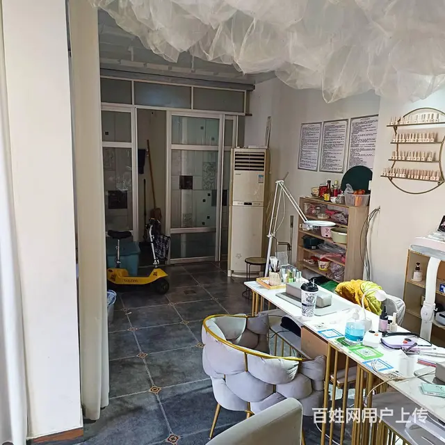 F0021金世纪广场傍边美甲店整体转让 - 图片 8