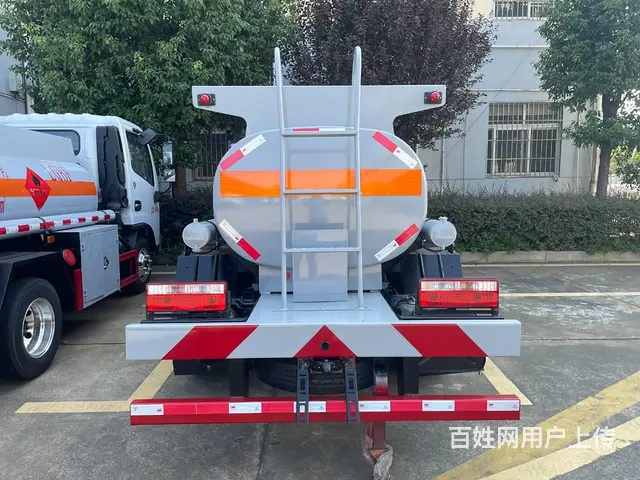 昆山买一辆能装2吨油罐车价格实惠 包上户 - 图片 4