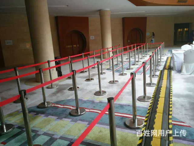 广州黑绒绳一米线租赁，警戒一米线租赁，铁马租赁 - 图片 2