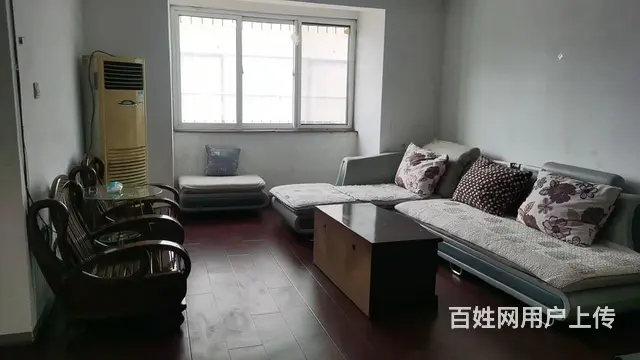 电梯房出租 - 图片 1