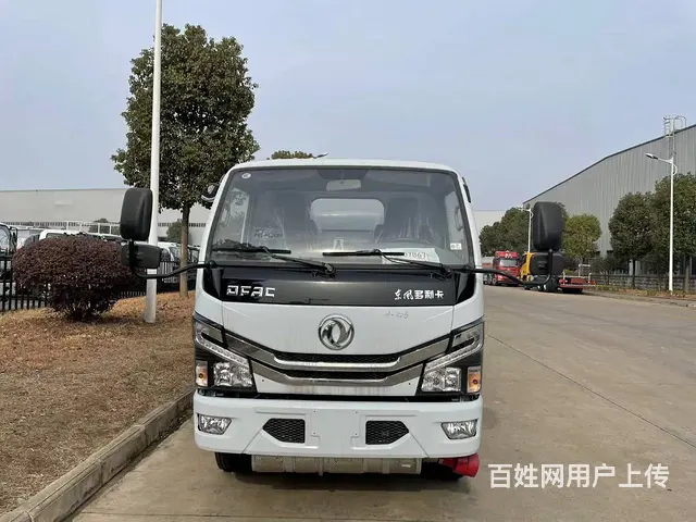 国六东风福瑞卡8吨加油车楚胜8.5方油罐车多少钱 - 图片 9