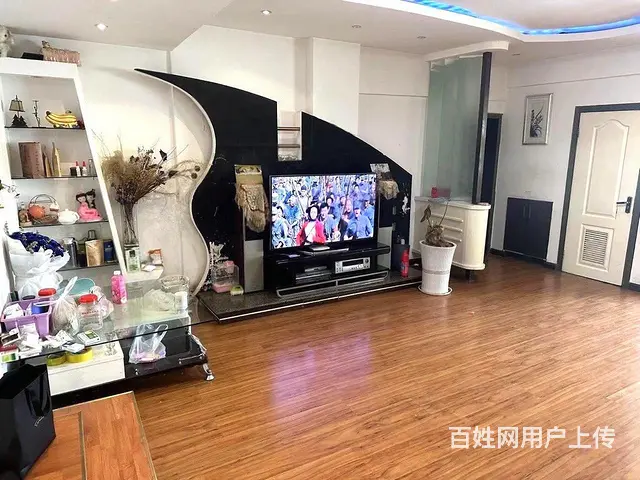 银开楼上六楼楼中楼四个卧室带楼顶花园临近一小十九小 - 图片 1