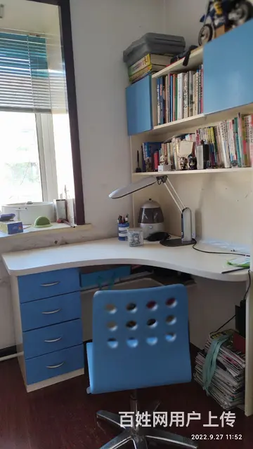 低价出售二手儿童房组合家具 床衣柜书桌床头柜 - 图片 1
