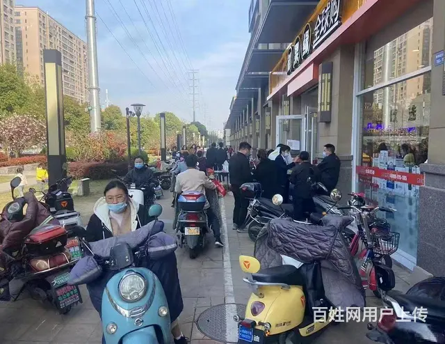 捡漏！抢租金11万，路劲主场餐饮街双边沿街商铺，菜场旁边 - 图片 12