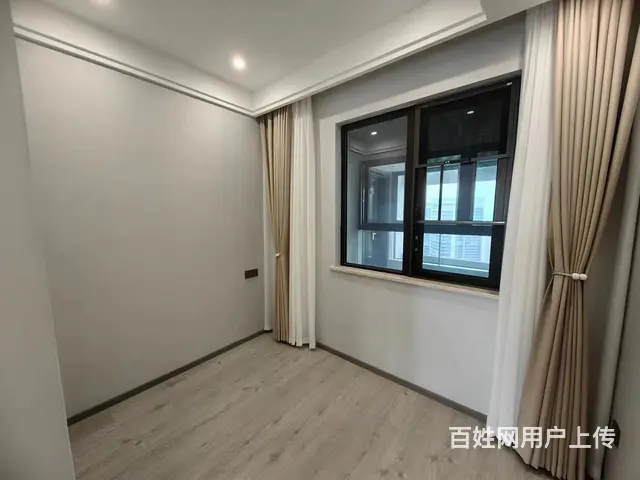 华发外滩首府精装修3室，采光好，低价出租 - 图片 4