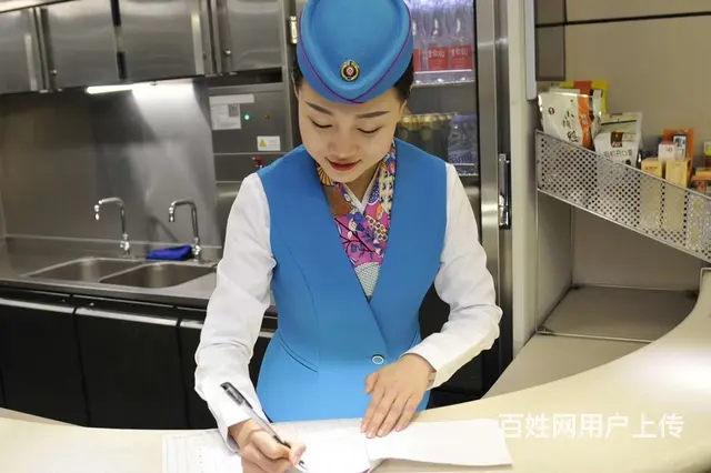 伊春G风驰电掣高铁招乘务员 - 图片 4