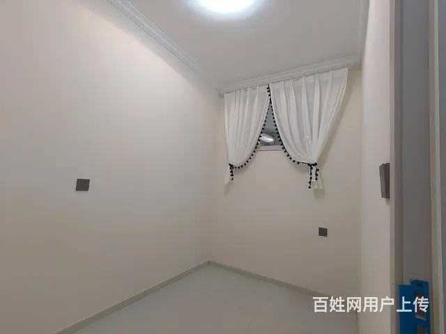 建设路 雕塑公园附近 一楼地暖 26.8万3室 - 图片 9