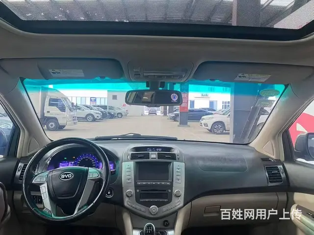 比亚迪S6 2013款 2.0 手动 白金版尊享型 - 图片 5